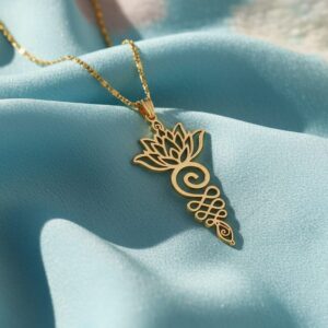 Beautiful Flower Necklace