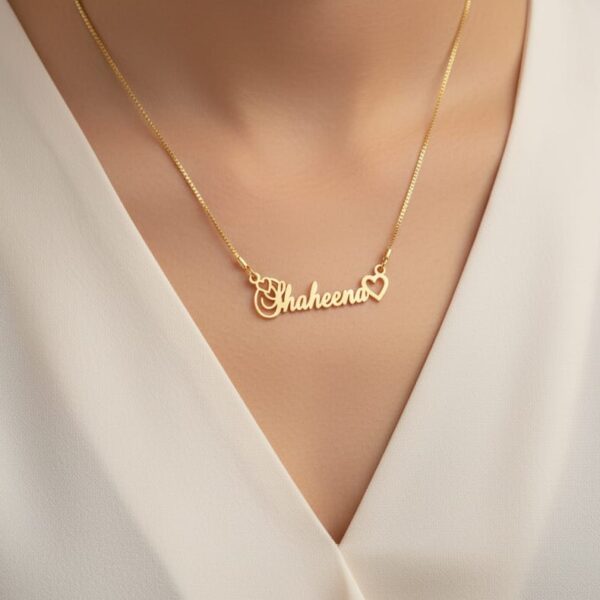 Name Pendant with Crown & Heart – Personalized Gold Necklace - Image 2