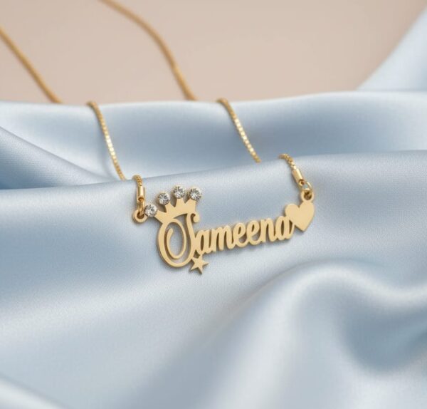 Pendant With Heart, Star @ Crown