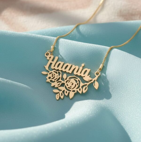 Name Pendant with Floral Design – Personalized Gold Necklace